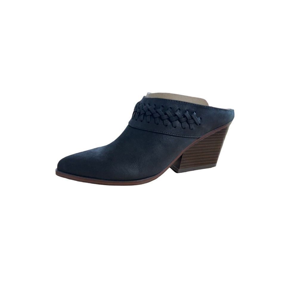 Woman’s Indigo Rd. Kendrie-Q Shoes Slip Ons NIB Size 6 M Black Heels